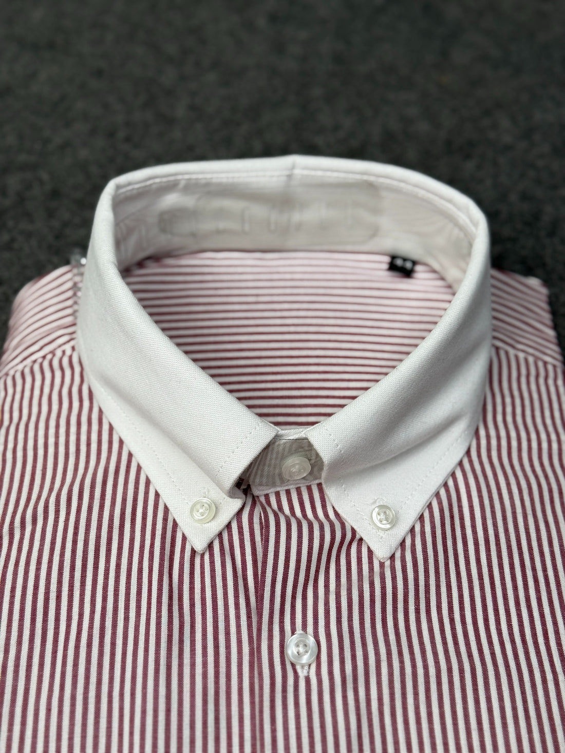 Whine Stripe Contrast