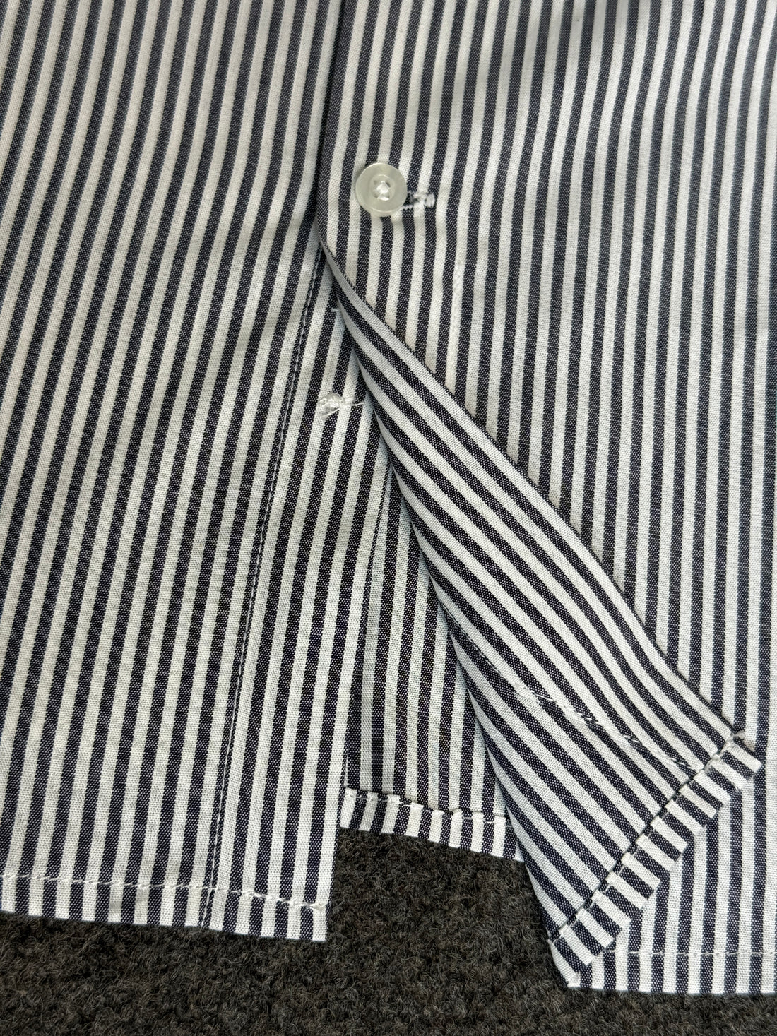 Black Stripe Contrast