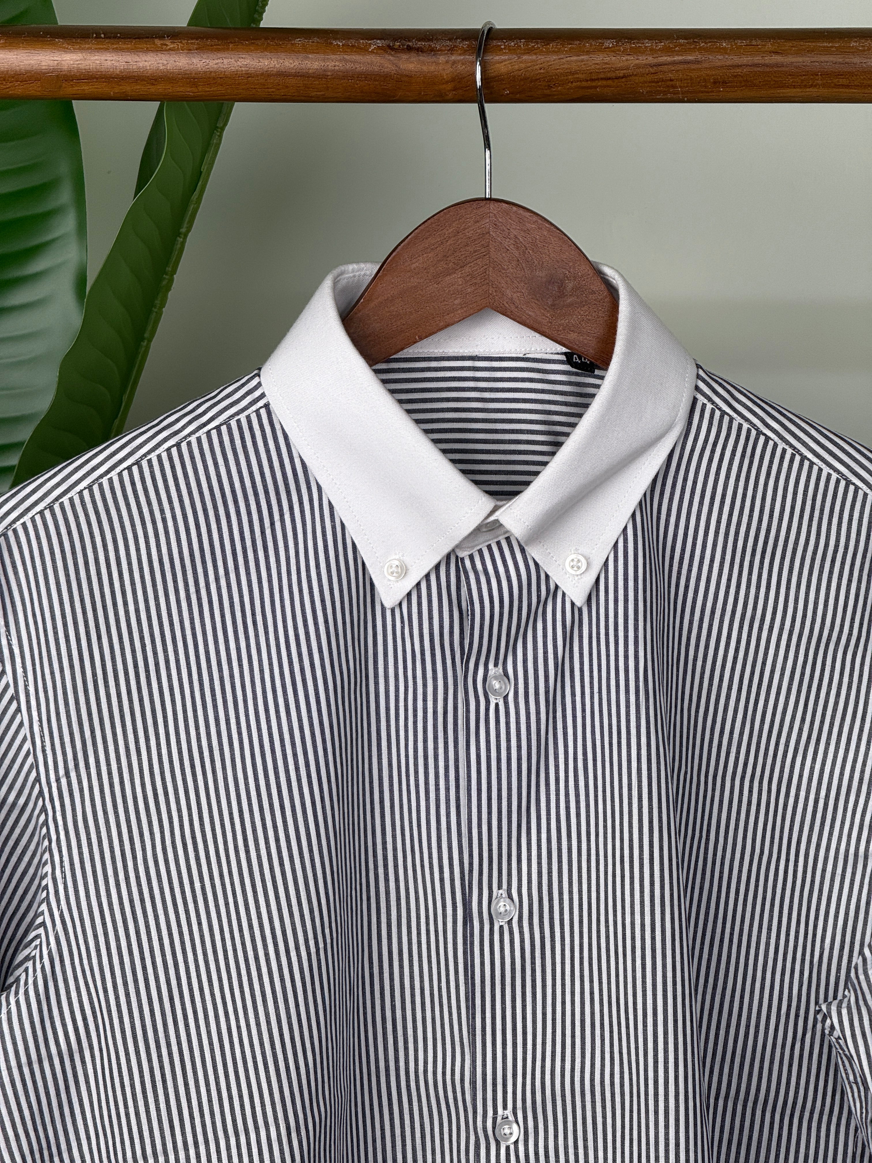 Black Stripe Contrast